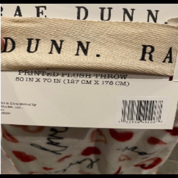 Rae Dunn Bedding Nwt Rae Dunn Love Oversized Printed Throw Poshmark